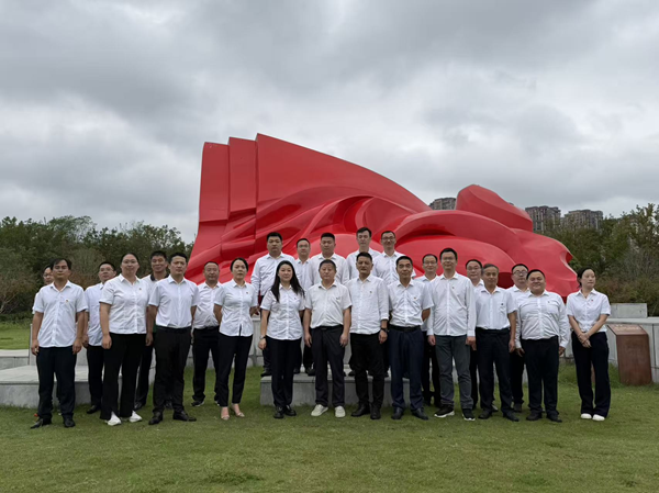 ѧ ɫǿ̳ ˾֧ݹ˾֧Ͽչ